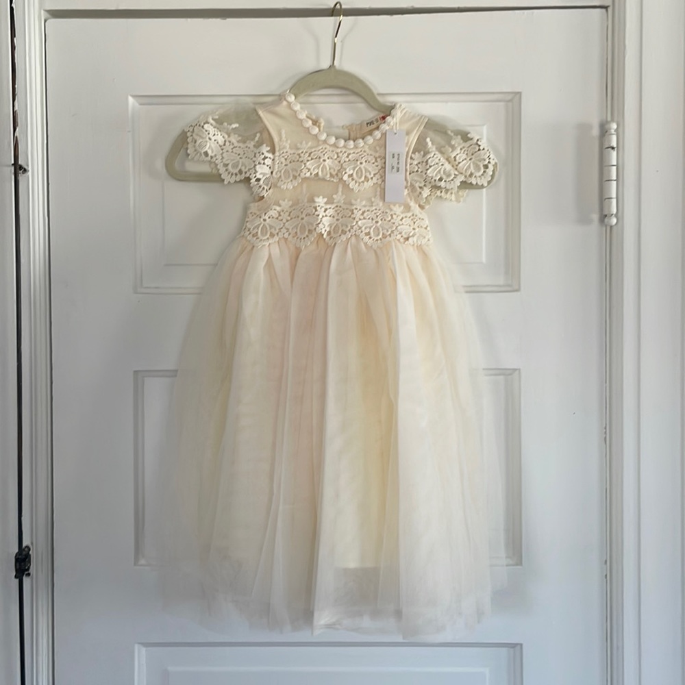 Mae li rose beholden cream dress size 4/5